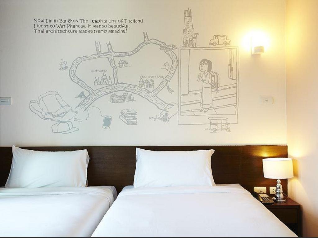 Loft 77 Hotel Bangkok Luaran gambar