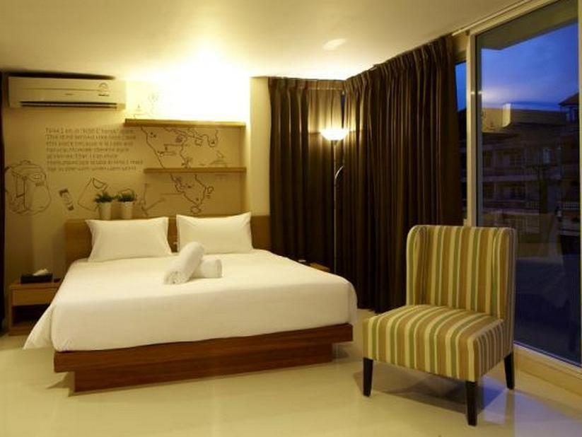 Loft 77 Hotel Bangkok Luaran gambar